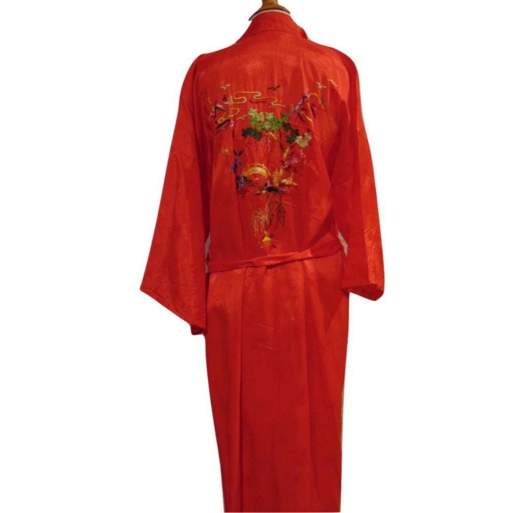Vintage Golden Bee Chinese Robe / Kimono